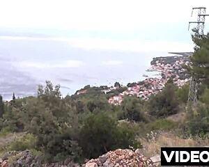 polish blonde fucks outdoors between man and hotel 😘