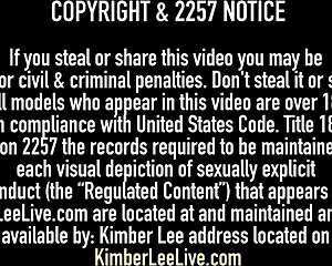 i take a cock between my tits