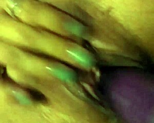 latina solo squirting orgasm with big dildo