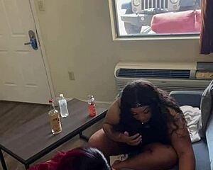 drippinvelvet and realsnotty double team this pornstar legend