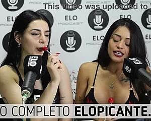 Bisexual Lesbians Kissing And Playing