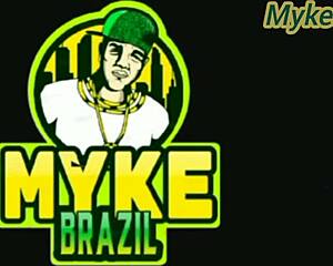 Vitoria Beatriz Loves Giving Her Ass In Lingerie