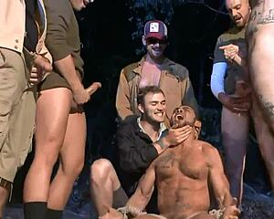 no one can hear you scream in hardcore gay action