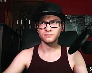 Stepbro’s pleasure: Gabbie Carter has solo play on webcam