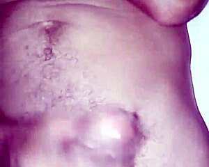 dude, sniffing that calcinha with the sweet pepequinha scent is wild, wanna watch?