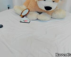 Perfect smooth round Latina ass admired