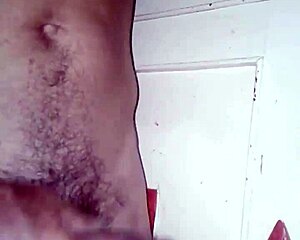 dude, sniffing that calcinha with the sweet pepequinha scent is wild, wanna watch?