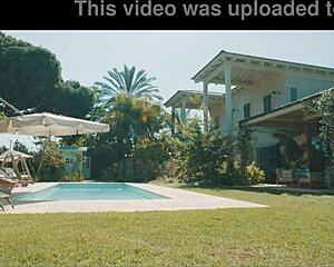 Seducing my sexy reluctant stepmom, Luci Power, part 1