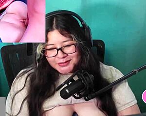 Lizren Reacts To Amateur Porn Model In Detailed Review