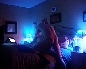 MO FUCKING THAT BIG ASS BRUNETTE IN MISSIONARY HARDCORE!