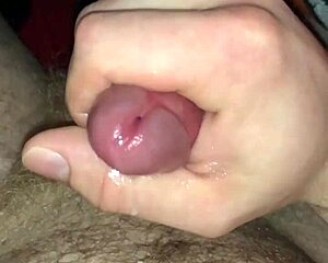 Belly cumshot that I wet myself listening to