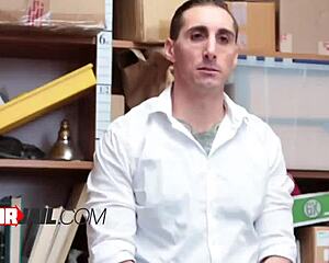 joseline kelly in shoplyfter case no5697414