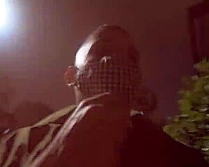 Monique Bertolini from João Kleber's pranks giving a tour in a motorhome workshop