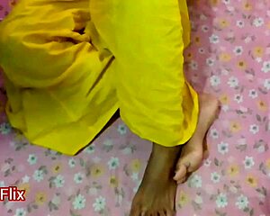 hot young couple fucks wife's beautiful pussy