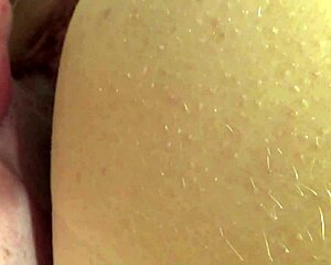 Passionate cunilingus gives her husband's amateur wife pleasure