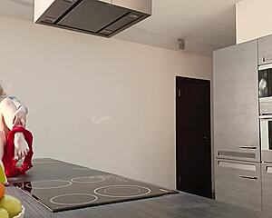 Naked Girls Show Off Ass and Pussy Close Up!