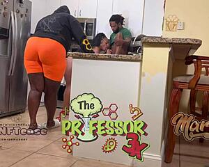 Kulissien takana Divine NFTease Hipknockerz Floridassa