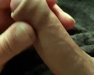 ifoslave stroking my big cock 😜