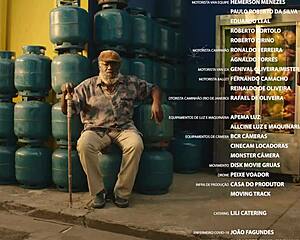 Iza flaunts sexy semi-nude curves suggestively