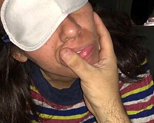 blindfolded argentinian prostitute sucks cock passionately