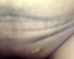 Indian lady fucking her wet pussy friend?