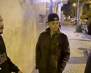 asked guys for cig, got big dick guilherme kaduzinho