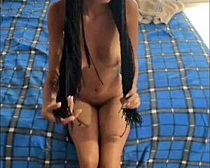 Stupenda Venezuelan Teen Swallows Big Black Cock