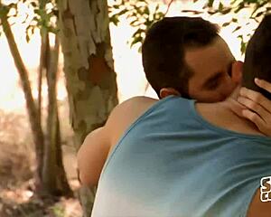 Hector Barebacks Joey Raw