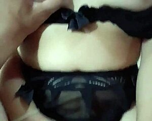 Llevo hermanastra a motel y cojo.