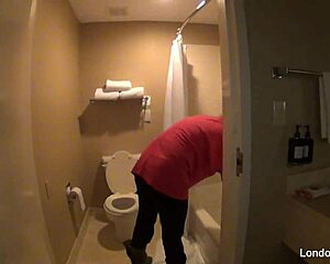 London's Fun Sacramento Trip Behind The Scenes