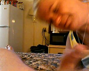 i sucked his cock and got a facial