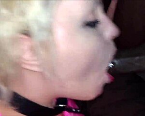 expert demonstrates advanced oral techniques