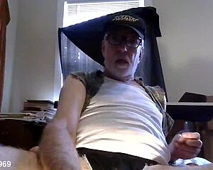 thomas odea sucking big gay cock