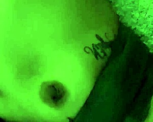 bobbi jo88 can't stop admiring her mature body