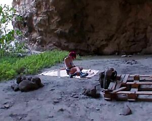 Pink-Haired Babe Does Anal Outdoors And Swallows Cum