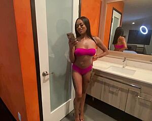 Ava Valentina Deepthroats Rome Majors