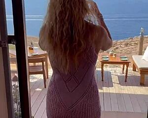 milf flashes pussy in ibiza 😏