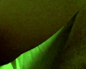 Amateur German Experiences Intense Contractions