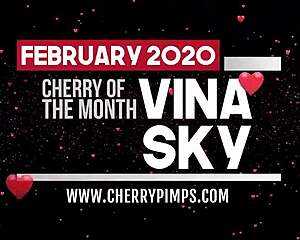 Exclusive backstage interview of Asian babe Vina Sky