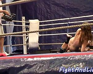 naked lesbian babes dont stop wresting