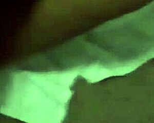 Hey, this ebony girl is fucking hot! 🔥