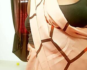 Malaysian full fig attractive lady, large breast