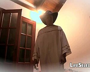 Interactive boob fairy in porno dance