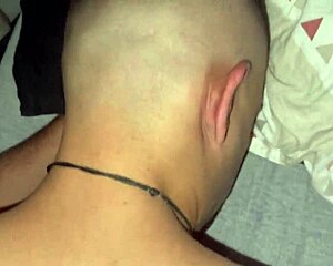 Bear with big cock meets passive in homemade european scene