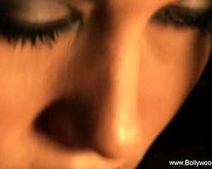 Exotic Indian Babe Enjoys Sensual Movements And Experience!