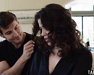 Computer technician finds porn on latina milf's pc