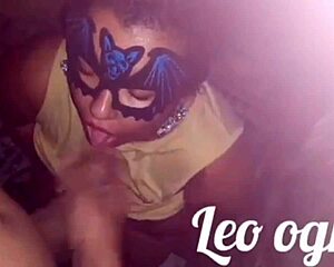 Gordinha gostosa sucks before taking cum