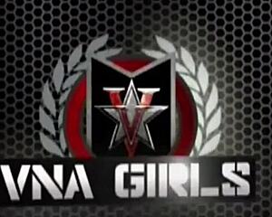 lauren phillips shows eric john her cowgirl riding techniques