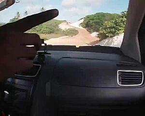 Rabuda and roludo dive into intense sexual adventure with Fernanda Chocolate and Joao O Safado on the beach