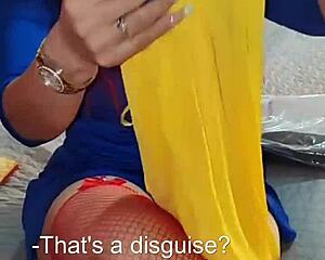 Big ass Madura gets her hole stretched by parcel delivery guy who sells sex toys.